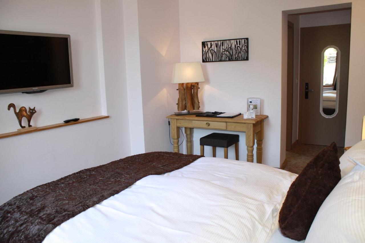 Hotel De La Gare Monthey Eksteriør billede