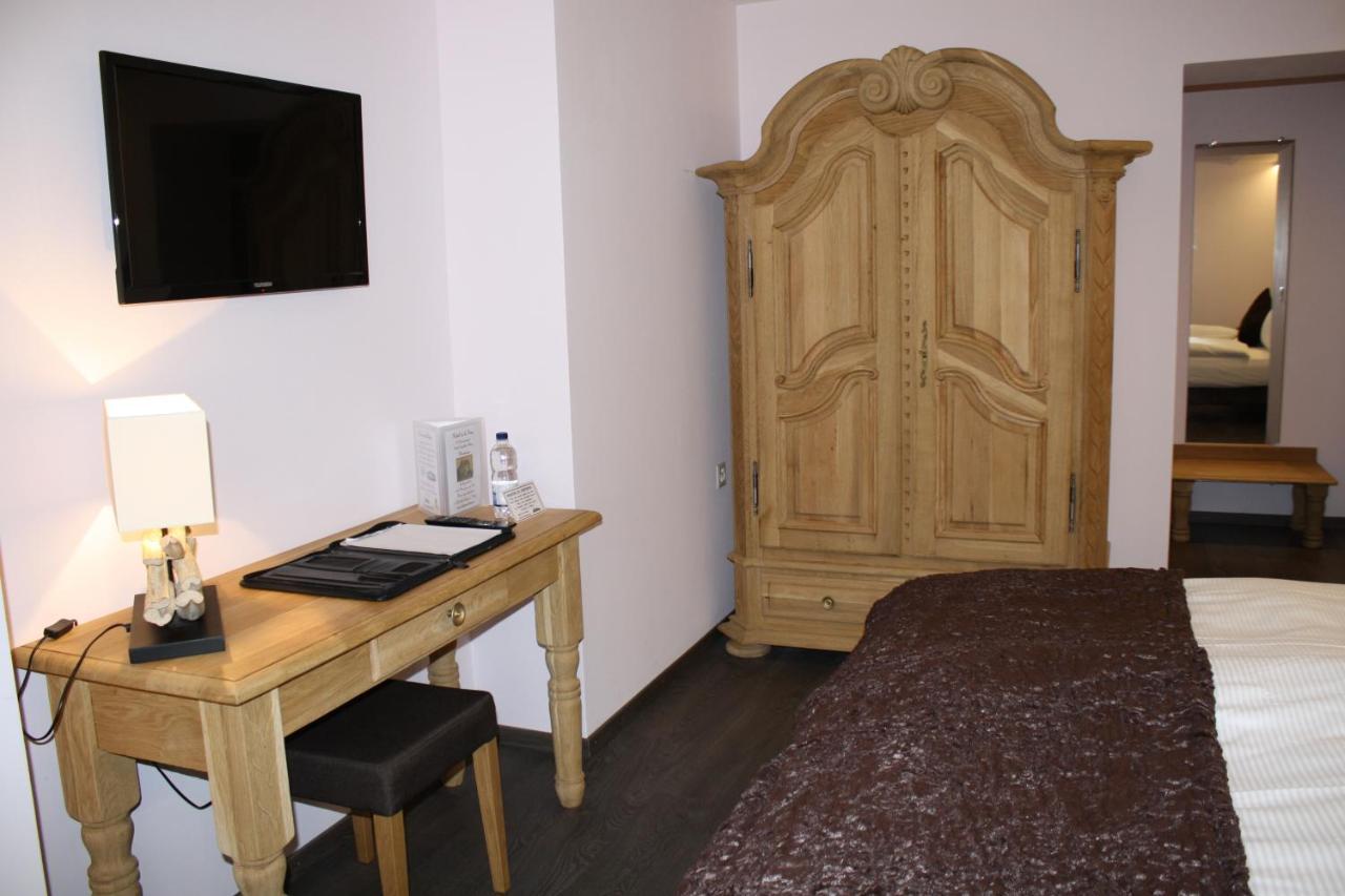 Hotel De La Gare Monthey Eksteriør billede