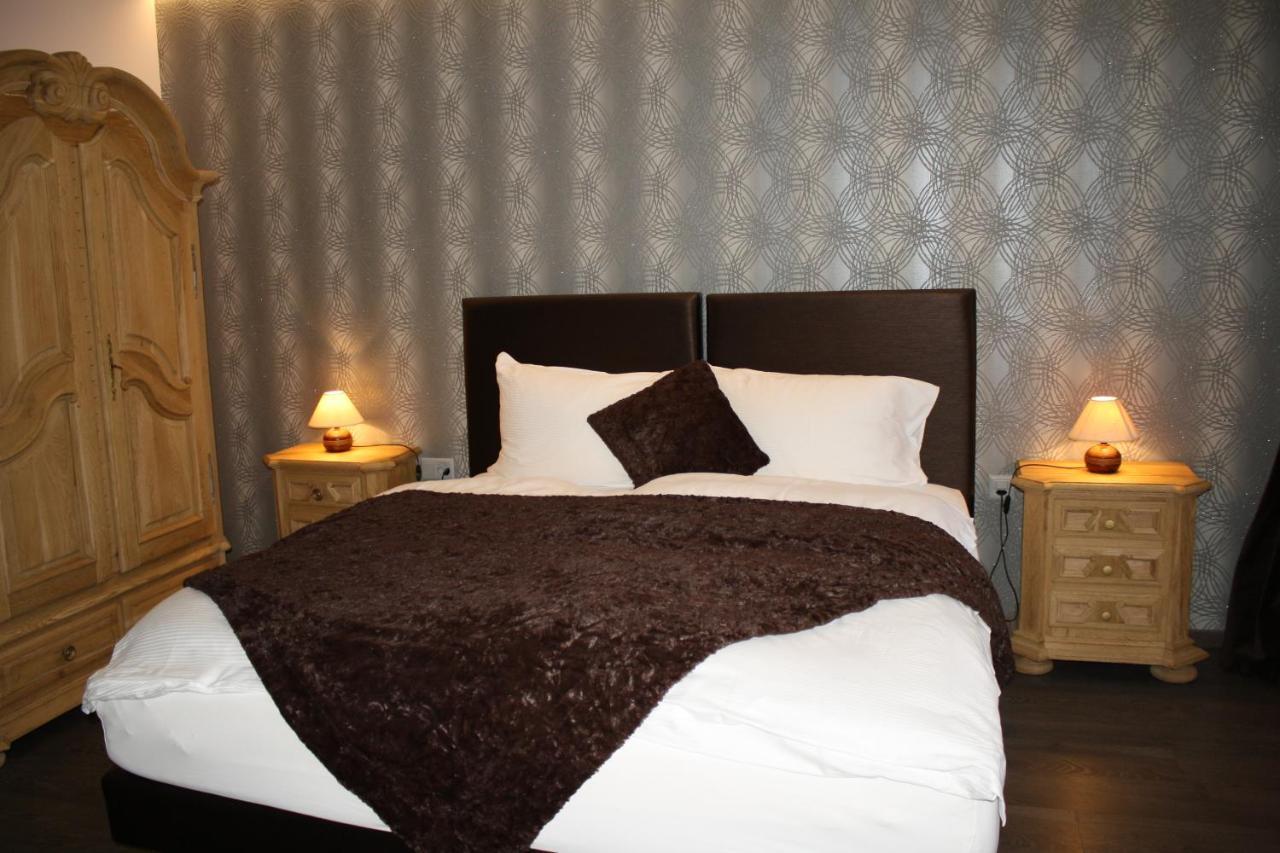 Hotel De La Gare Monthey Eksteriør billede
