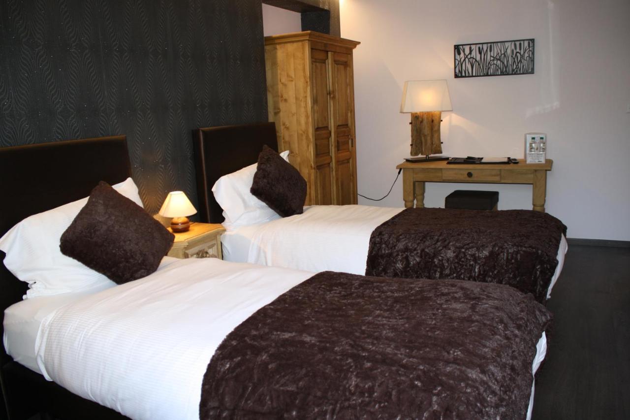 Hotel De La Gare Monthey Eksteriør billede